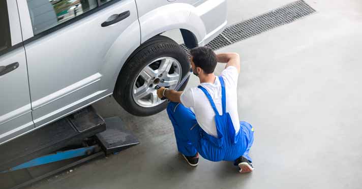 How to Change a Tire on a Car