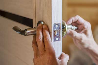 How to Replace the Lock from the Exterior Part of the Door