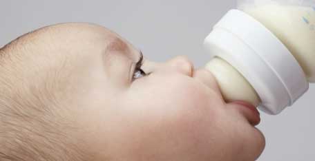 What are the Benefits of Formula Feeding