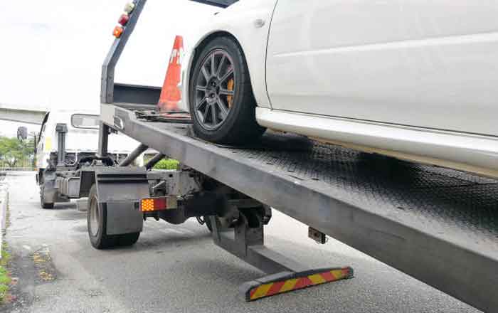 The Benefits of Having 24 Hour Towing Services